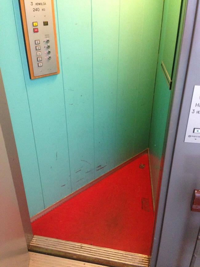 16. A triangle elevator. We don